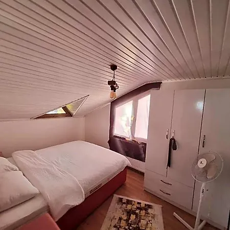 Snow Hill House Hotel 4*